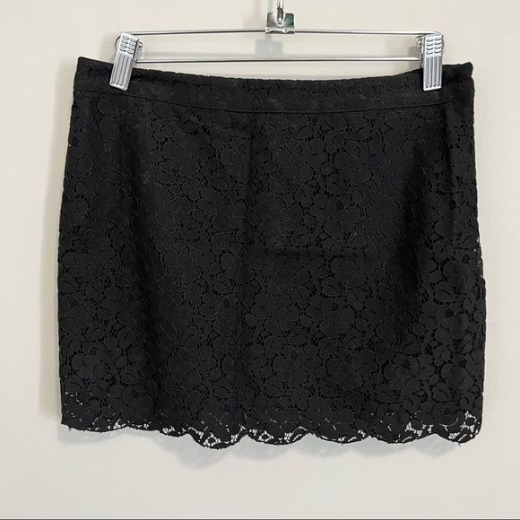 Aritzia Talula Black Lace Mini Skirt - Picture 3 of 10